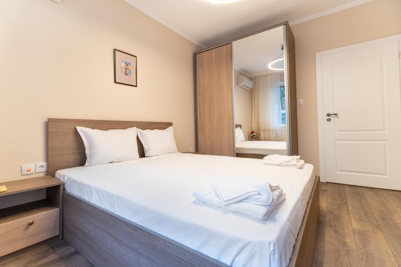 Heart Of The City 2-Bedroom Apartment Plovdiv Eksteriør billede